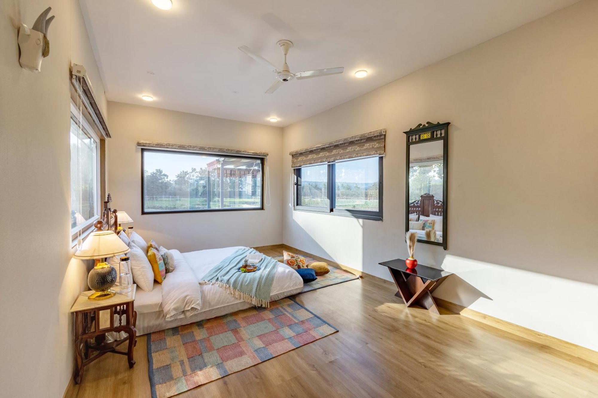Elivaas Hidden Oasis 4Bhk With Pool, Mud House & Container House Villa Dhauj Exterior photo